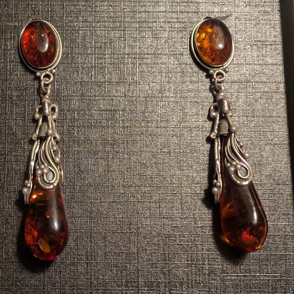 Vintage Sterling Silver Genuine Baltic Amber Leaves Teardrop Dangle Earrings